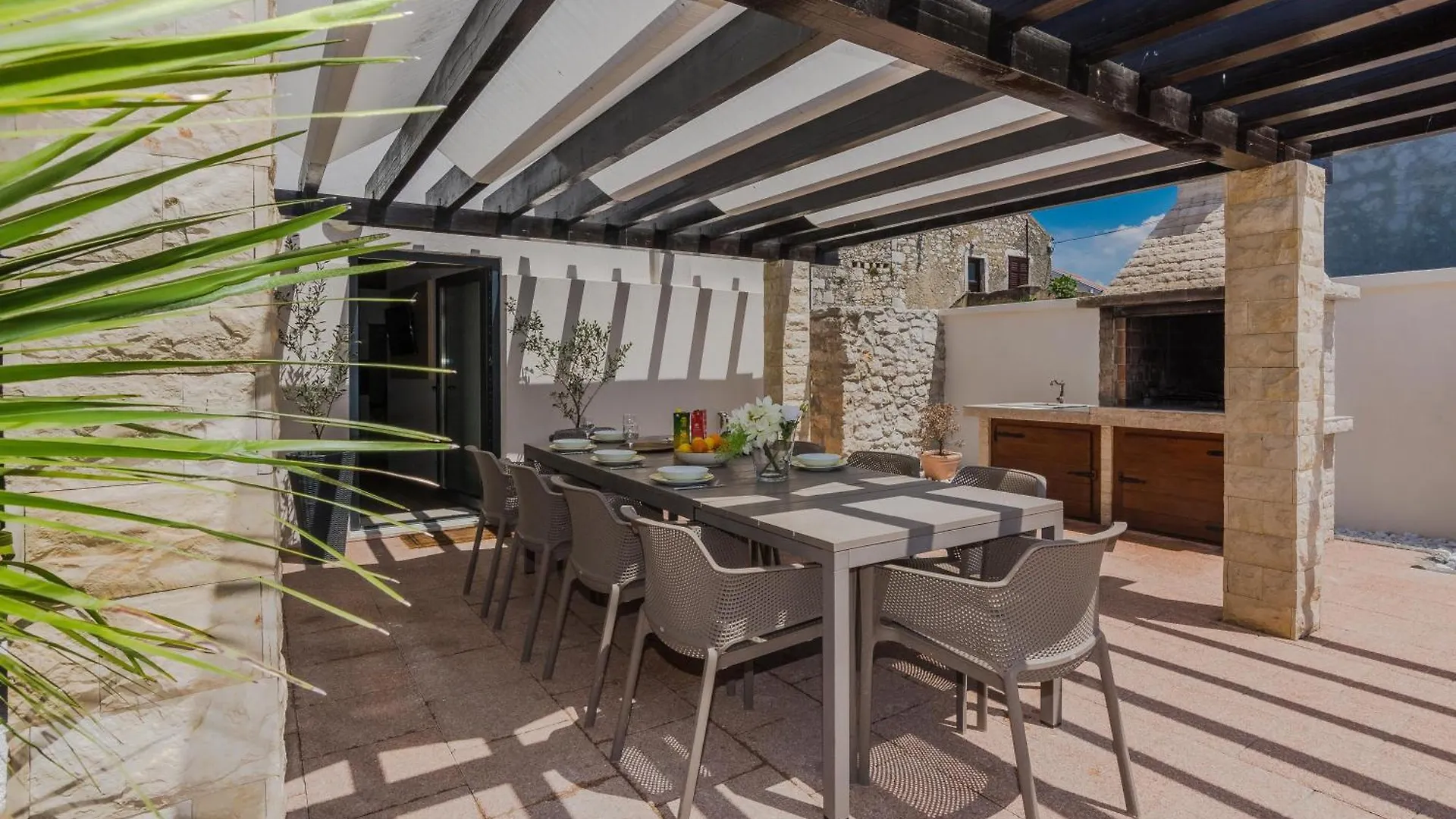 Holiday home Old Zaton Croatia